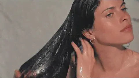 How to use Kérastase Discipline Fondant Fluidealiste | Cosmetify